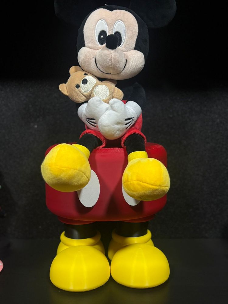 Mickey Mouse Chair_thumbnail_1
