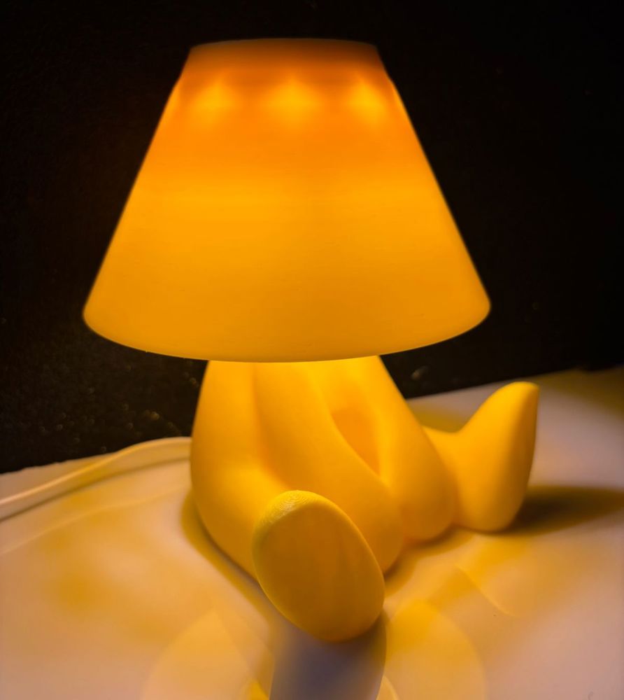 Sitting Lamp_thumbnail_1
